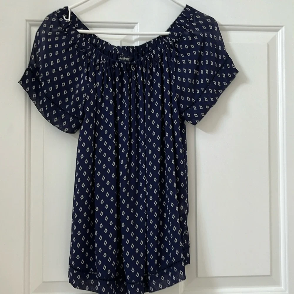 Lucky Brand rayon top S - Picture 1 of 7